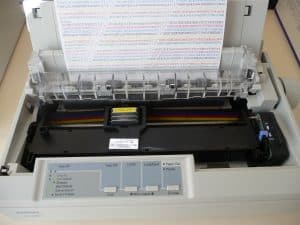 Epson_LX-300+_dot_matrix_printer_with_colour_kit