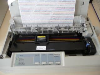 Epson_LX-300+_dot_matrix_printer_with_colour_kit